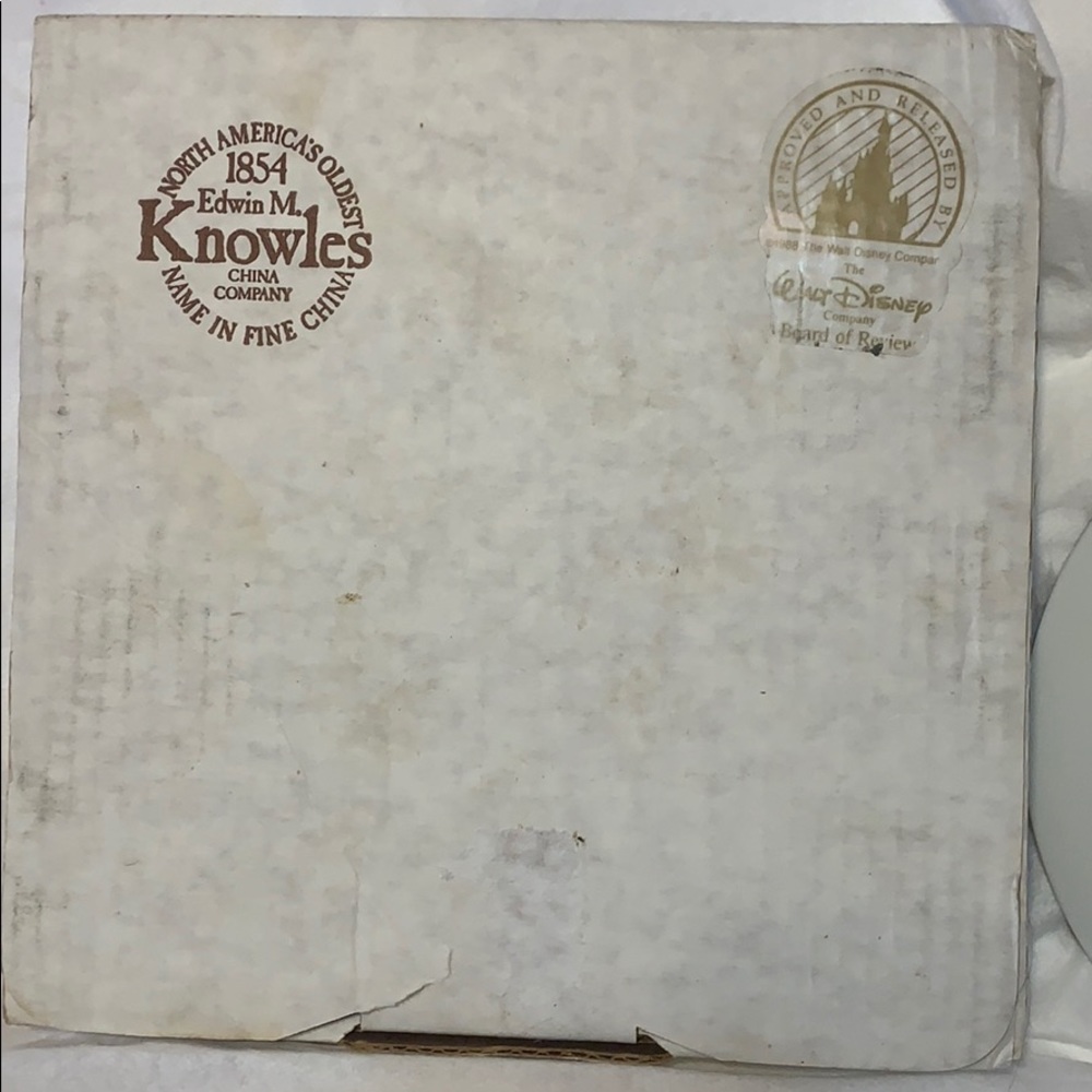 PLATE #1 Knowles The Dance Of Snow White & Seven Dwarf’s Collectible Plate - Picture 7 of 8